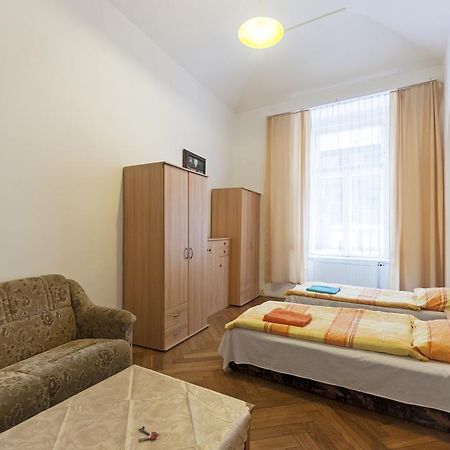 Gallery Hostel 布拉格 外观 照片