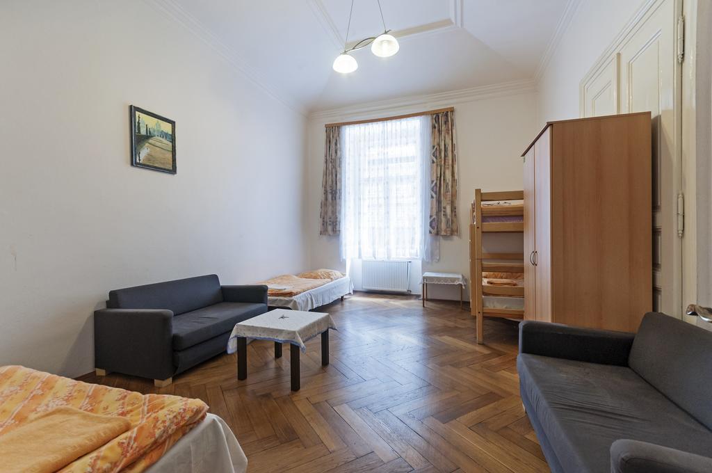 Gallery Hostel 布拉格 外观 照片