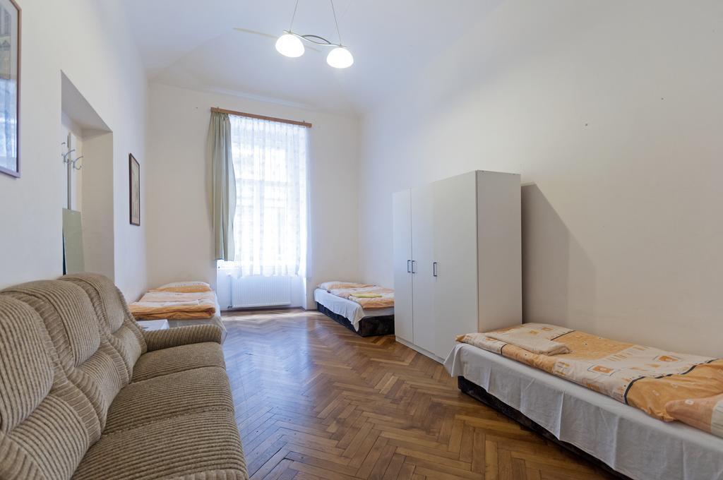 Gallery Hostel 布拉格 外观 照片