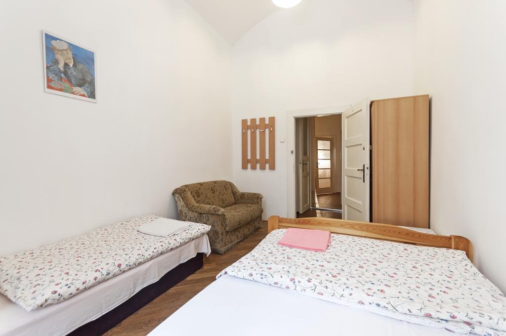 Gallery Hostel 布拉格 外观 照片
