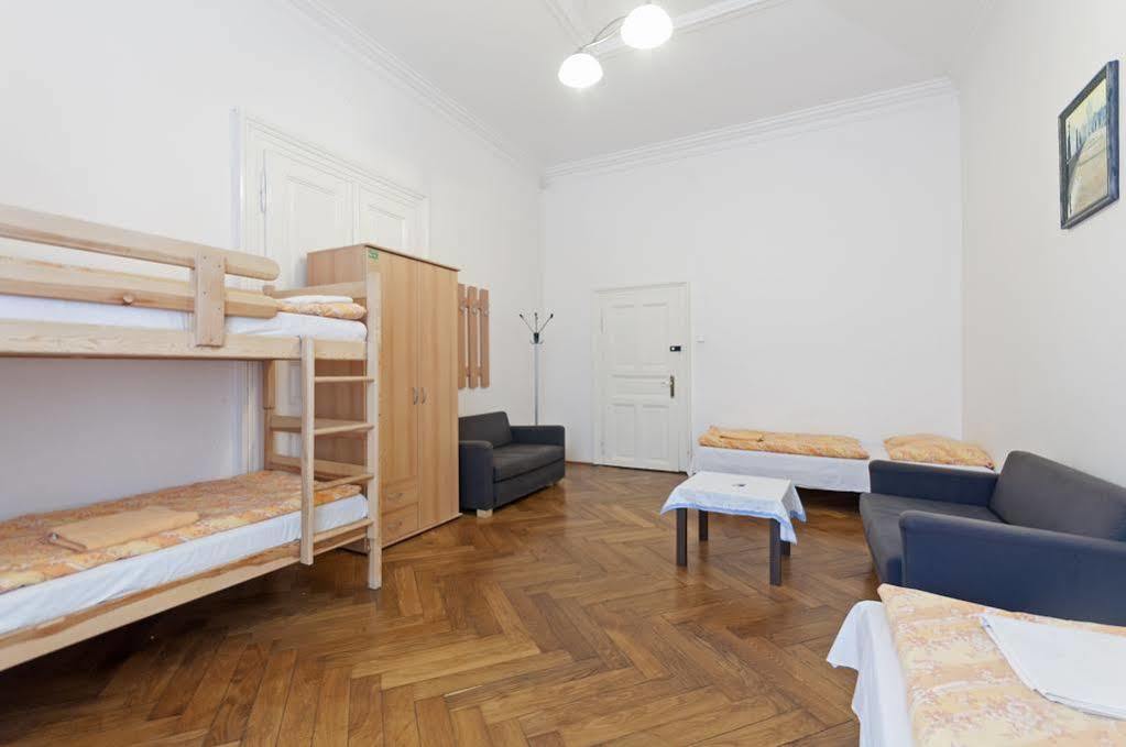 Gallery Hostel 布拉格 外观 照片